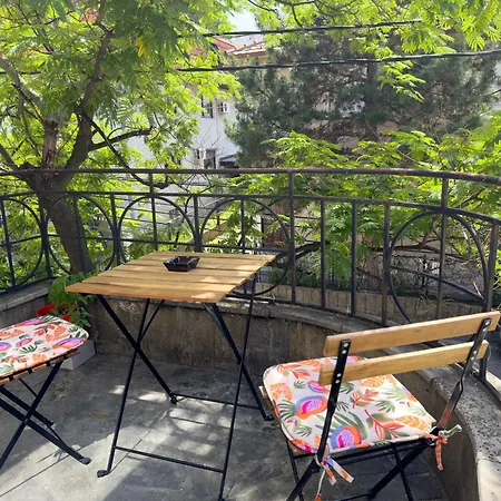 Bole's - 2 Bedroom With Private Parking * Belgrade